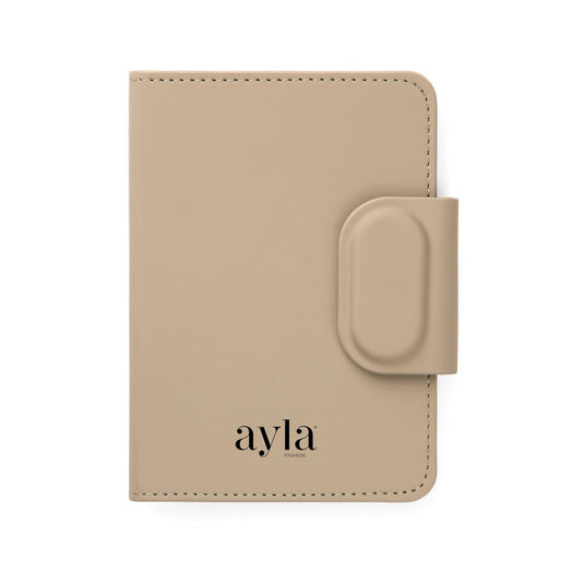 Baltimore RCS Passport Cover With Finder Dual - Custom Wood DesignsVinga Baltimore RCS passport cover with finder for phone and tablet accessories, black leather with dual card slots and ID window.Phone & Tablet accessoriesV3010019Recycled Polyurethane,Recycled ABSgreige