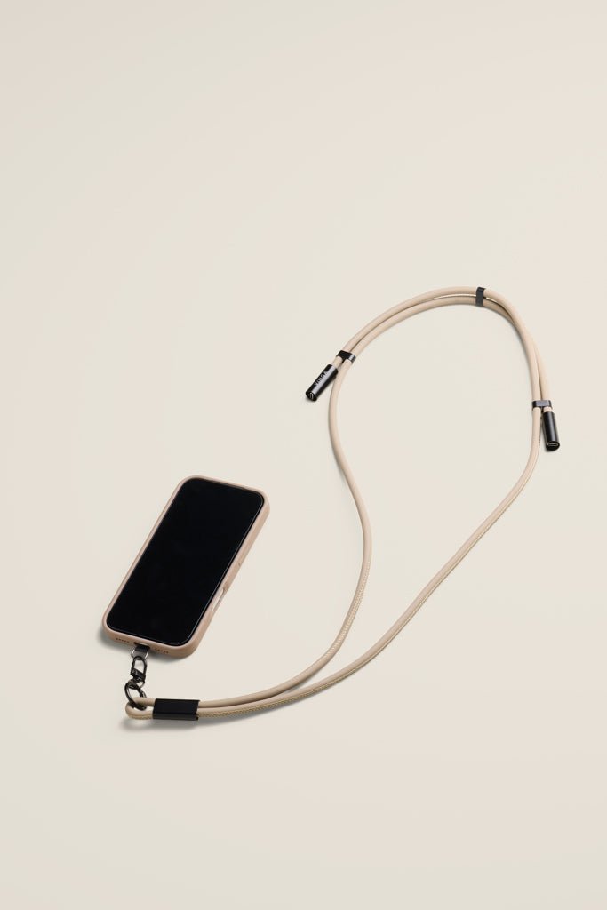 Load image into Gallery viewer, Baltimore RCS Phone cord With Charging Cable - Custom Wood DesignsVinga Baltimore RCS phone cord with charging cable for phones and tablets, black accessory with USB connector visiblePhone &amp; Tablet accessoriesV3020019Recycled TPE,Recycled Polyurethanegreige
