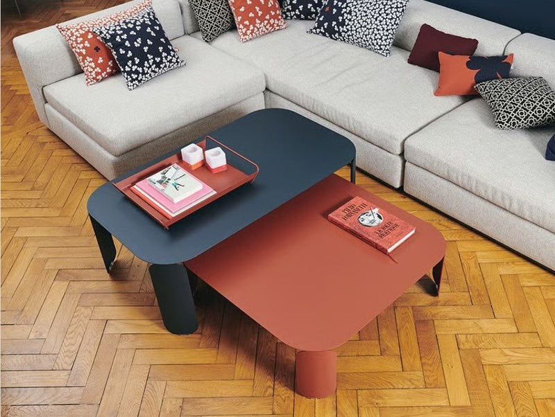 Load image into Gallery viewer, Bebop Low Table Ø80cm - Custom Wood DesignsFermob Bebop Low Outdoor Table with orange and black finish, round Ø80cm, modern design, suitable for outdoor patio or garden.Low Table Outdoor Fermob24575201043735Pesto
