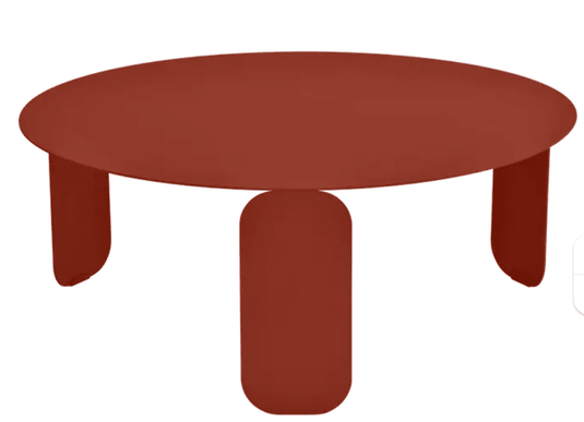 Red Ochre Fermob Bebop Low Table Ø80cm, round outdoor coffee table with anthracite finish, ideal for outdoor seating areas.