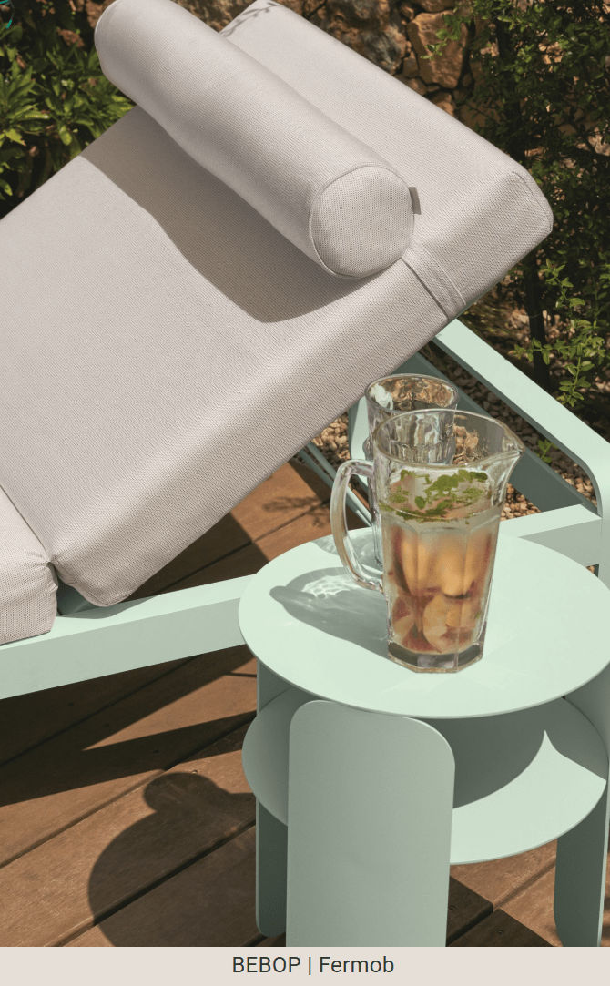 Load image into Gallery viewer, Fermob Bebop side table with a 35cm diameter in anthracite metal, outdoor offset table with sleek, modern design.
