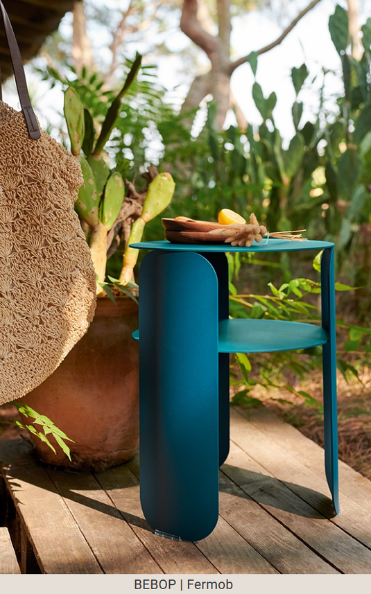 Fermob Bebop Side Table with 35cm diameter, anthracite metal offset design, outdoor suitable, modern style.