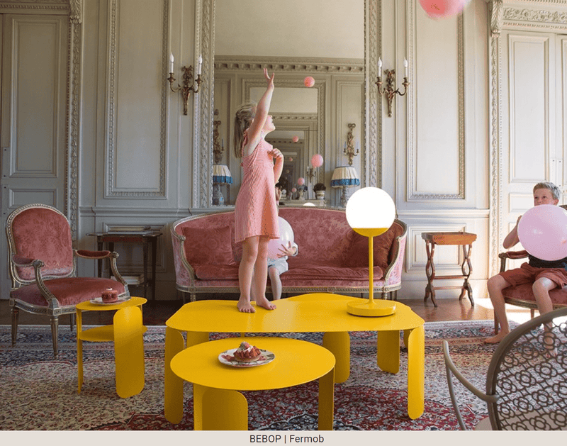 Load image into Gallery viewer, Fermob Bebop side table with 35cm diameter, anthracite metal finish, outdoor offset table with yellow top design.
