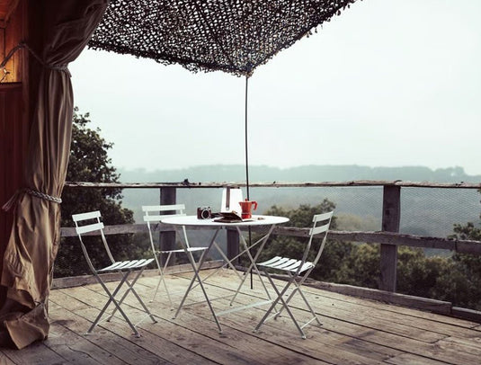 Bistro Table Ø117cm six seater - Custom Wood DesignsRound Fermob Bistro Table with 117cm diameter and umbrella hole, six-seater, suitable for restaurant and hospitality settings.Round Table Fermob7913.0Willow Green
