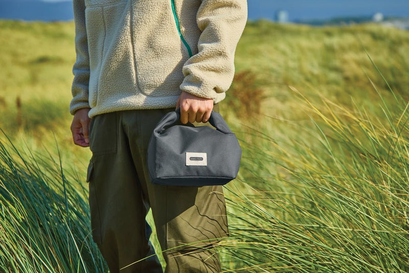 Load image into Gallery viewer, Black+Blum 6.7L insulated Lunch/Cooler Bag - Custom Wood DesignsBlack + Blum 6.7L insulated outdoor lunch cooler bag with black exterior and sturdy handle for carrying.OutdoorP439.1802rPETgrey
