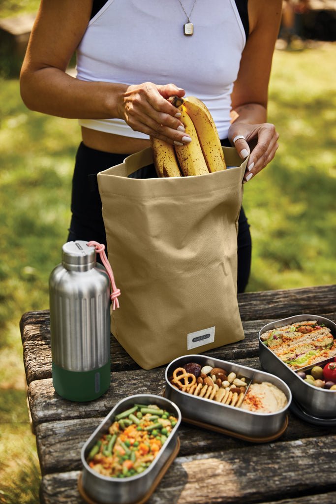 Load image into Gallery viewer, Black+Blum 6.7L insulated Lunch/Cooler Bag - Custom Wood DesignsBlack+Blum 6.7L insulated outdoor lunch cooler bag with handle, black fabric and zipper closure for keeping food fresh.OutdoorP439.1819rPETclay
