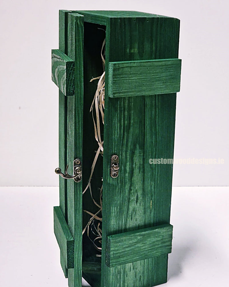 Load image into Gallery viewer, Rustic Bottle Box - Green Single Bottle box Custom Wood Designs __label: Multibuy Bottle Boxes Gift Boxes bottle-box-default-title-rustic-bottle-box-green-single-53613435715927
