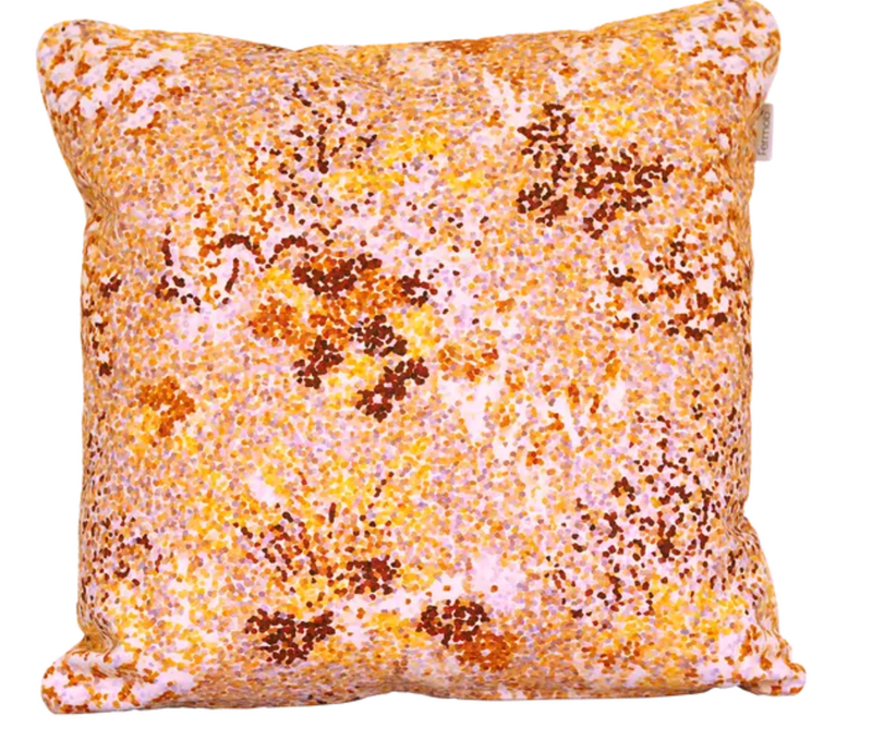Load image into Gallery viewer, Fermob Bouquet Sauvage outdoor cushion with vibrant floral pattern, 44x44 cm, designed for outdoor seating and décor.
