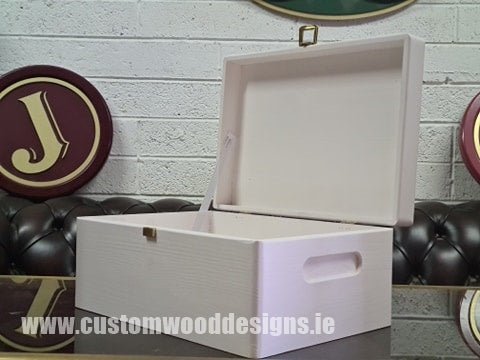 White Wood Box PHW5 37 X 28 X 18 cm Box Painted White pin bedroom deco box box with lid chest container hamper box room deco wall deco wood wooden box-painted-white-default-title-white-wood-box-phw5-37-x-28-x-18-cm-53611815469399