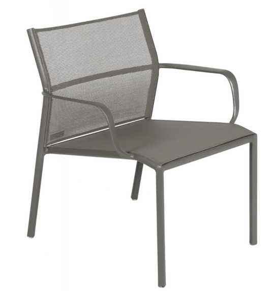 Fermob Cadiz Low Armchair outdoor aluminum with technical fabric upholstery, modern garden furniture in a stylish design.