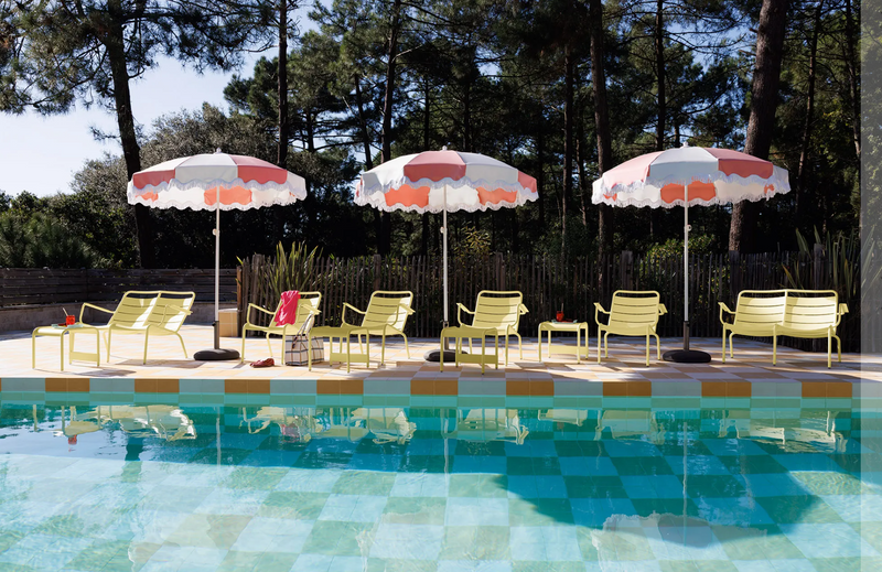 Load image into Gallery viewer, Fermob aluminium parasol with 250cm diameter, lightweight and durable outdoor commercial parasol for cafes and patios.
