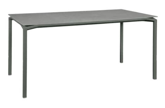 Fermob CALVI Creta mineral dining table in rosemary grey, 160 x 80 cm, six-seater with a modern outdoor design.