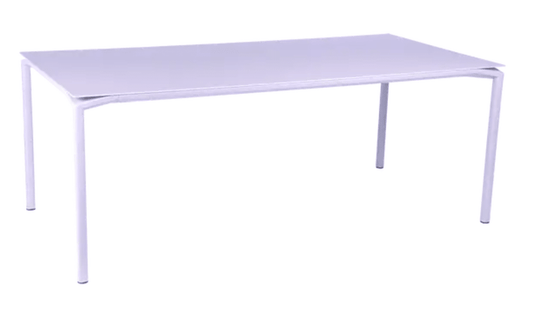 Fermob Calvi outdoor rectangular dining table, 195x95 cm, eight-seater with a modern design, suitable for outdoor and indoor use.