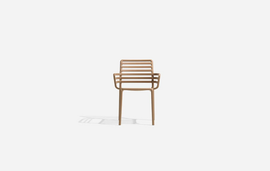 Nardi Doga outdoor armchair in cappuccino color with curved armrests and woven design, suitable for patio or garden seating.