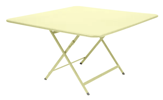 Fermob Caractère outdoor foldable eight-seater table, 128x128 cm with frosted lemon finish, suitable for outdoor dining and gatherings.