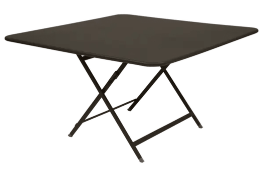 Fermob Caractère foldable outdoor table, 128x128 cm, eight-seater with wooden top and metal frame, suitable for outdoor dining.