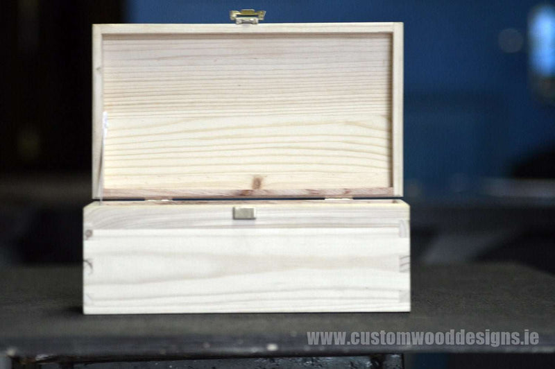 Load image into Gallery viewer, Pine Wood Chest CB2 26 X 16 X 13,5 cm Chest Box pin chest-box-unbranded-pine-wood-chest-cb2-26-x-16-x-13-5-cm-53611789222231
