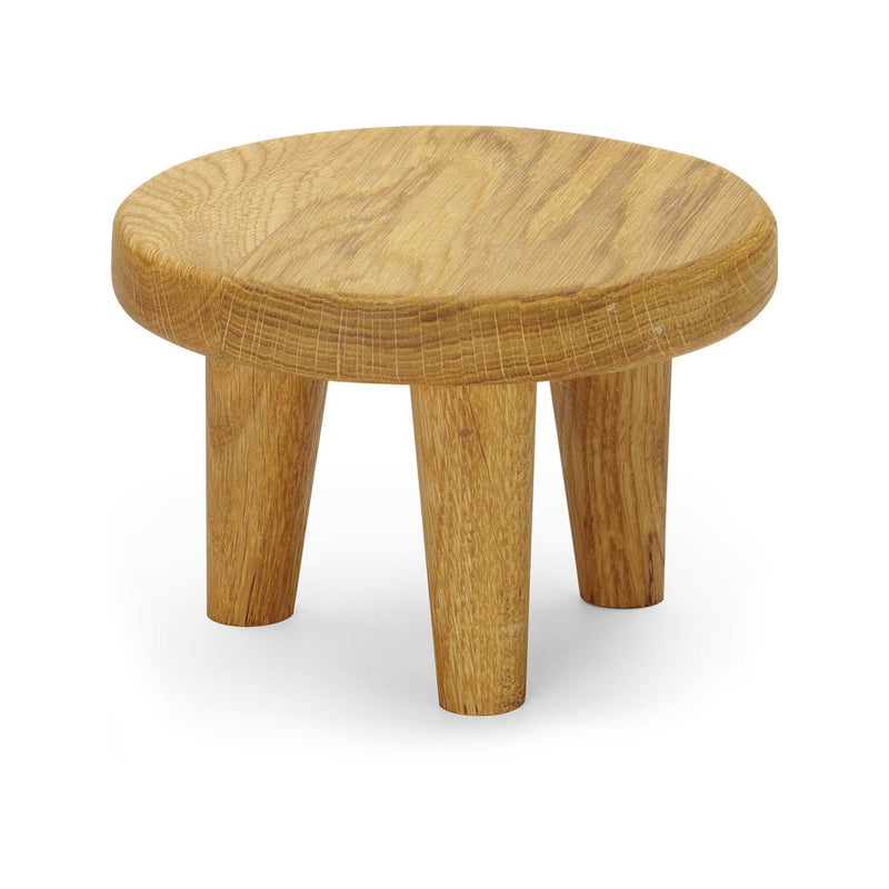 Load image into Gallery viewer, Compact Oak Buffet Riser Stand Ø150x100mm | Madeira Mini Display Platform (Fine Dine) - Custom Wood DesignsFine Dine Compact Oak Buffet Stand with 150mm diameter and 100mm height, ideal for displaying food and dishes at events.Buffet stand664506
