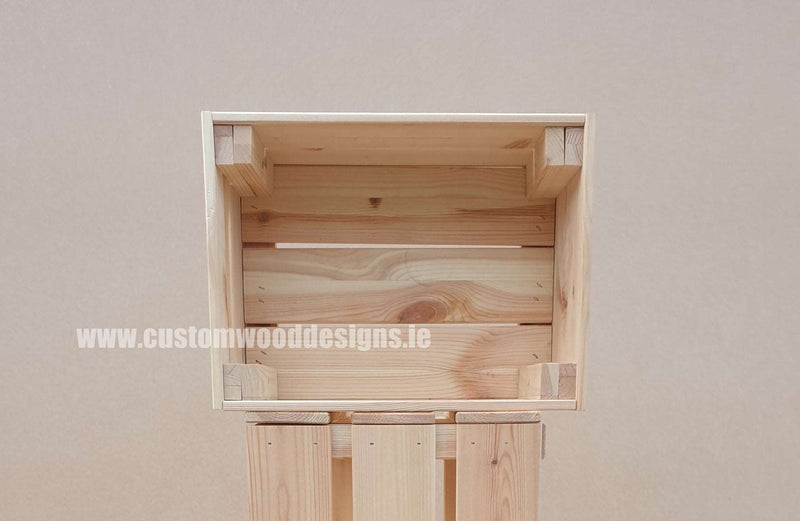 Load image into Gallery viewer, Small Pine Wood Crate Crate pin bedroom deco box container crate small box small crate wood wooden crate-default-title-small-pine-wood-crate-49180124873047
