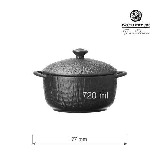Crust handle tureen with lid, 140mm - Custom Wood DesignsFine Dine crust handle tureen bowl with lid, 140mm, made of durable ceramic, showcasing a classic design with a comfortable handlebowl769829
