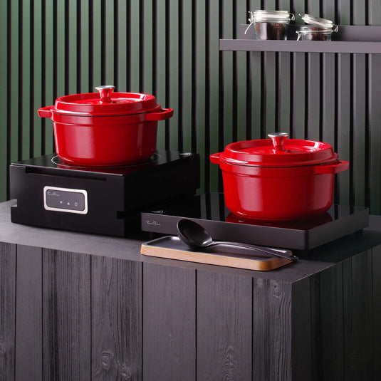 Enamelled cast iron casserole - singleportion / appetizer, red, 120mm - Custom Wood DesignsRed enamelled cast iron casserole pot by Fine Dine, 120mm single-portion size, ideal for appetizers or small meals.cast iron pot626917