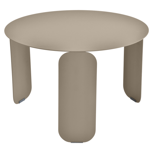Fermob Bebop Low Table Ø60 cm in Nutmeg – round coffee table in powder-coated steel