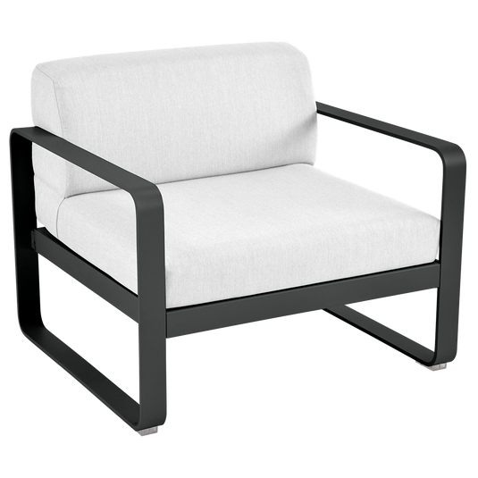 Fermob Bellevie outdoor lounge armchair– Anthracite frame with Off-White fabric cushions