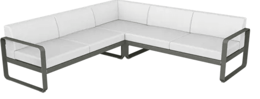 Fermob Bellevie outdoor sofa composition with off-white cushions and modular design, ideal for stylish outdoor lounging.