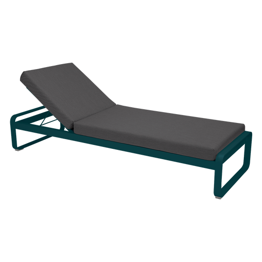 Fermob Bellevie Premium sunlounger– Acapulco Blue frame with Graphite Grey fabric cushions
