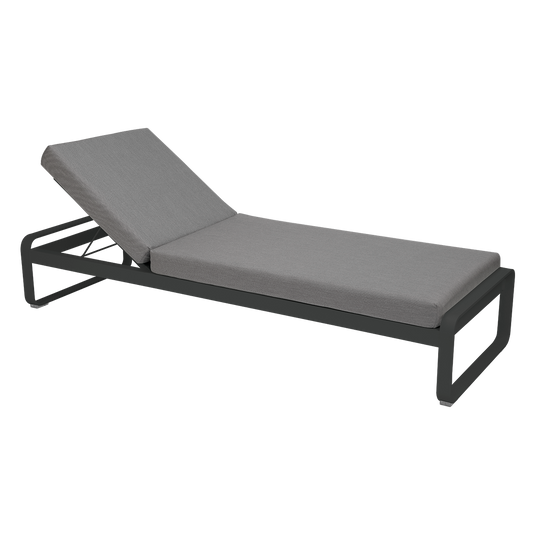 Fermob Bellevie Premium sunlounger– Anthracite frame with Flannel Grey fabric cushions