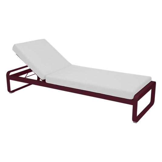 Fermob Bellevie Premium sunlounger– Black Cherry frame with Off-White fabric cushions