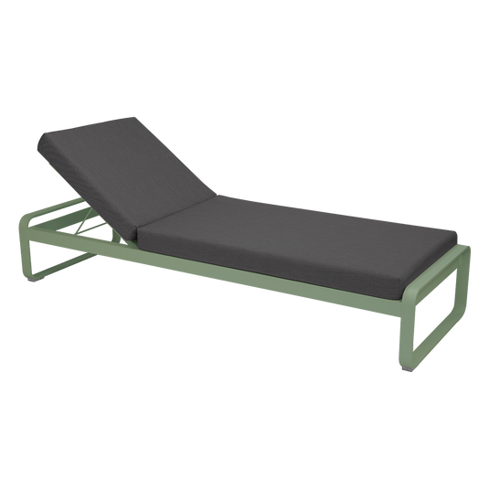 Fermob Bellevie Premium sunlounger– Cactus frame with Graphite Grey fabric cushions