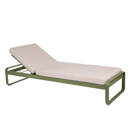 Fermob Bellevie Premium sunlounger– Cactus frame with Pearl fabric cushions