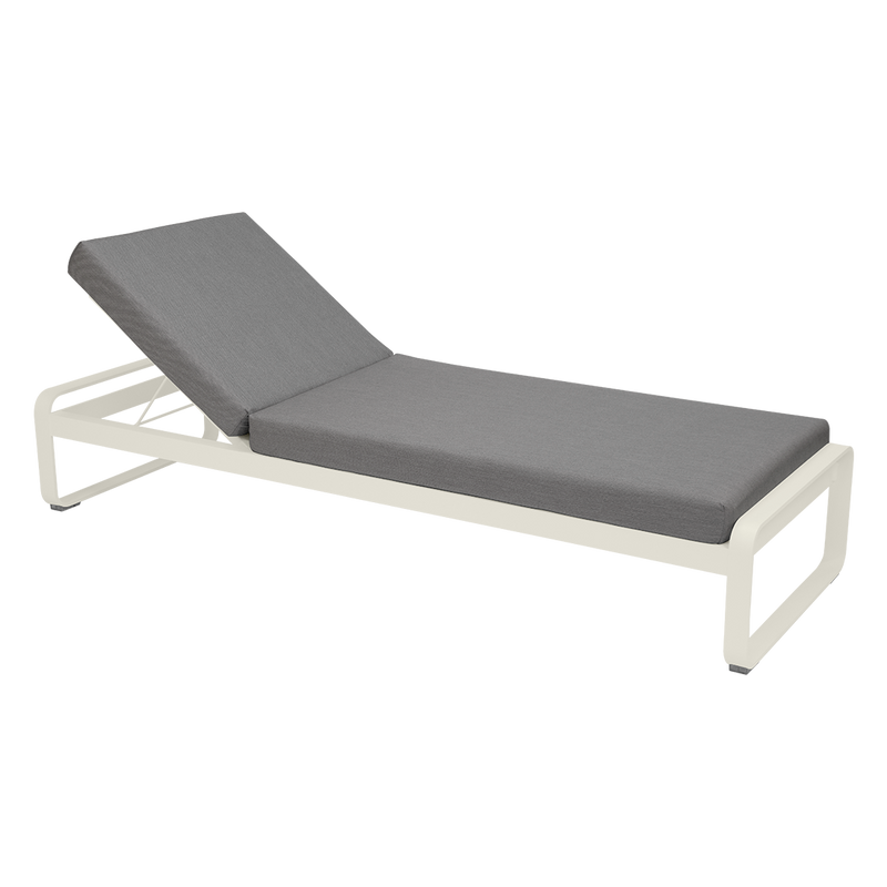 Load image into Gallery viewer, Fermob Bellevie Premium sunlounger– Clay Grey frame with Flannel Grey fabric cushions

