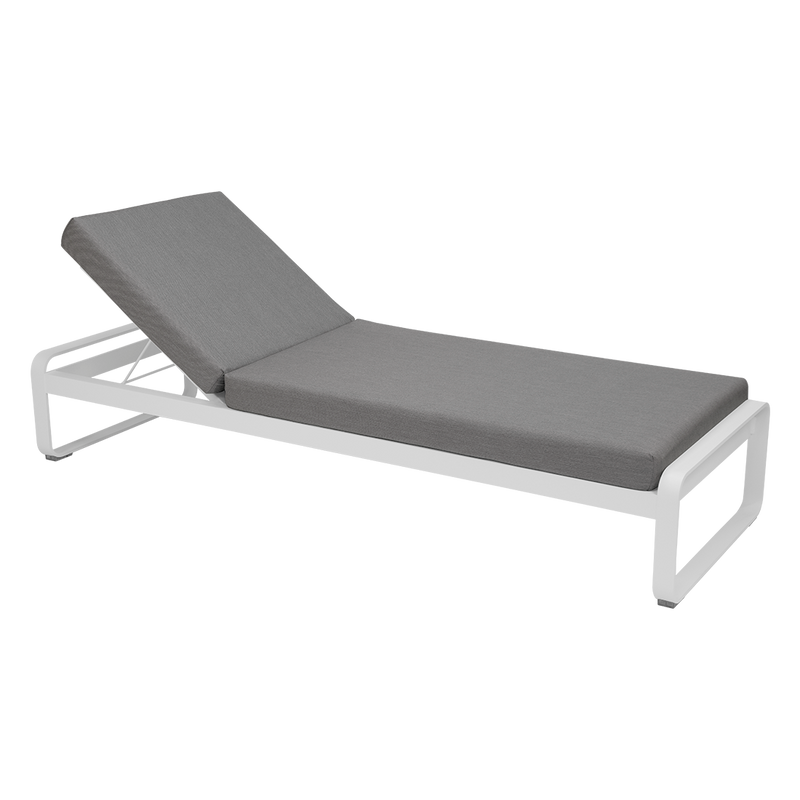 Load image into Gallery viewer, Fermob Bellevie Premium sunlounger– Cotton White frame with Flannel Grey fabric cushions

