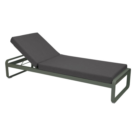 Fermob Bellevie Premium sunlounger– Rosemary frame with Graphite Grey fabric cushions
