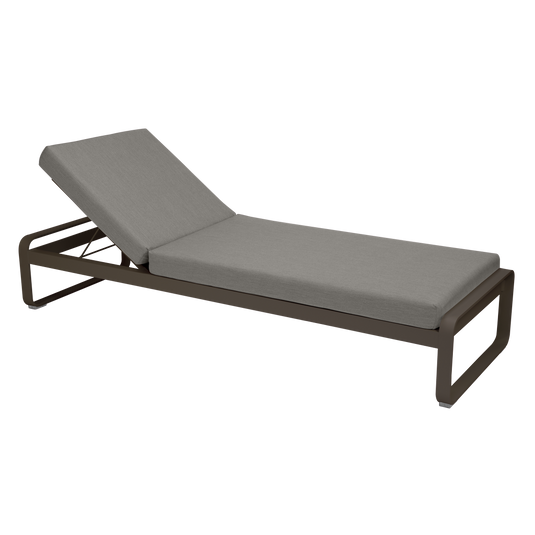Fermob Bellevie Premium sunlounger– Tonka frame with Grey Taupe fabric cushions