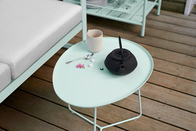 Load image into Gallery viewer, Fermob Cocotte Low Table 55 x 44.5 cm – lifestyle
