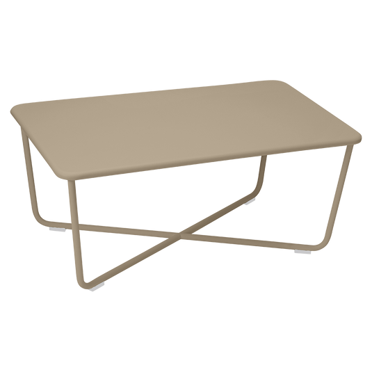 Fermob Croisette Low Table 97 x 57 cm in Nutmeg – outdoor coffee table in powder-coated steel