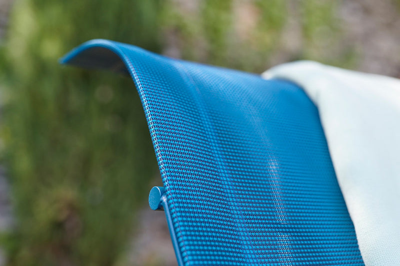 Load image into Gallery viewer, Fermob Dune Sunlounger – lifestyle
