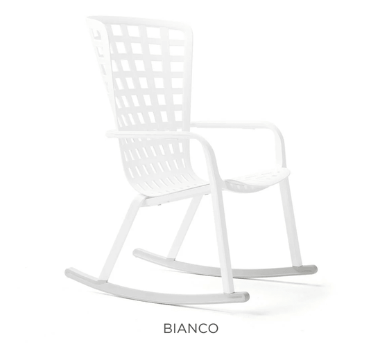 Folio Rocking Chair Kit - Custom Wood DesignsNardi Folio rocking chair kit with white cushions and wooden frame, designed for outdoor patio relaxation.Rocking Chair Nardi Outdoor24575201837143Bianco