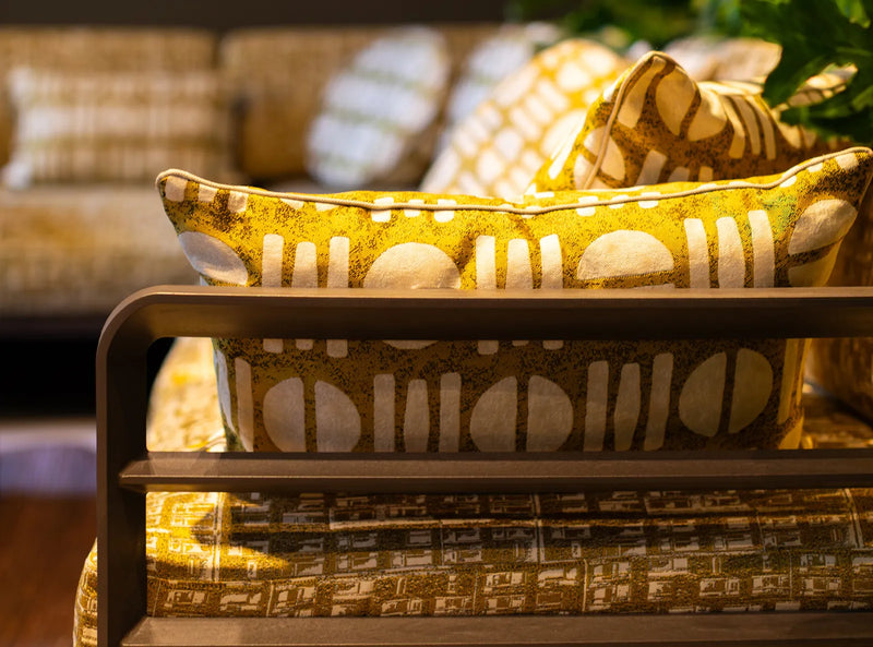 Load image into Gallery viewer, Nardi Maximo Scatter Cushions – Lumière Modulaire – Nardi Lumière collection
