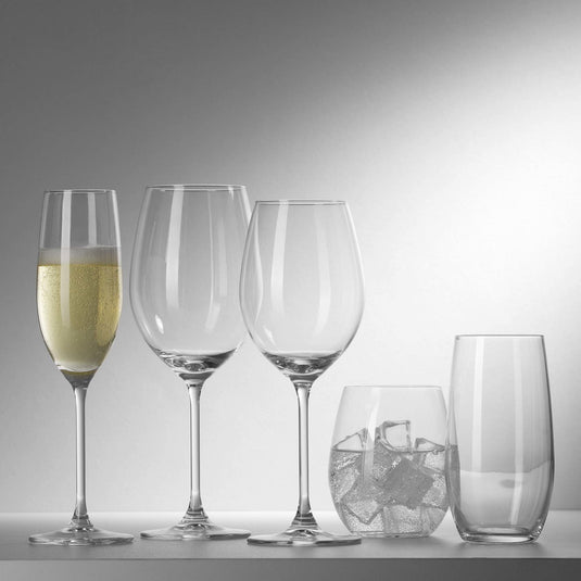 Fine Dine Cantare champagne flute with 210ml capacity, clear glass, elegant design, perfect for celebrating special occasions.
