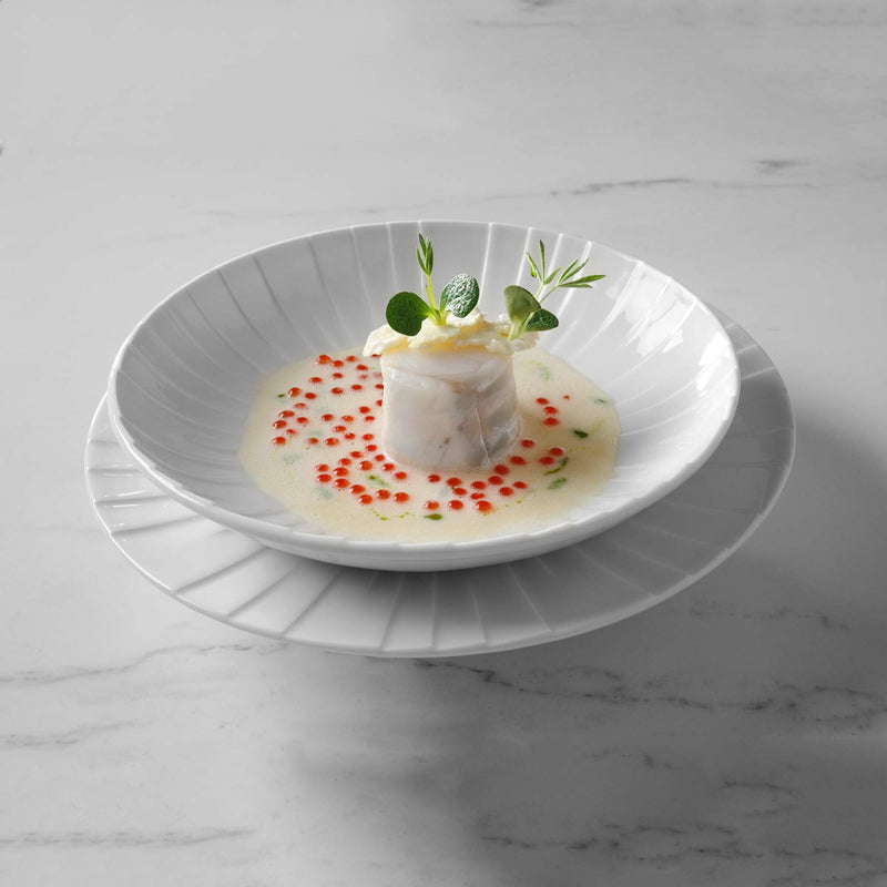 Load image into Gallery viewer, Fine Dine Selene Pasta Plate, 280mm, round ceramic plate with elegant design for serving pasta dishes.
