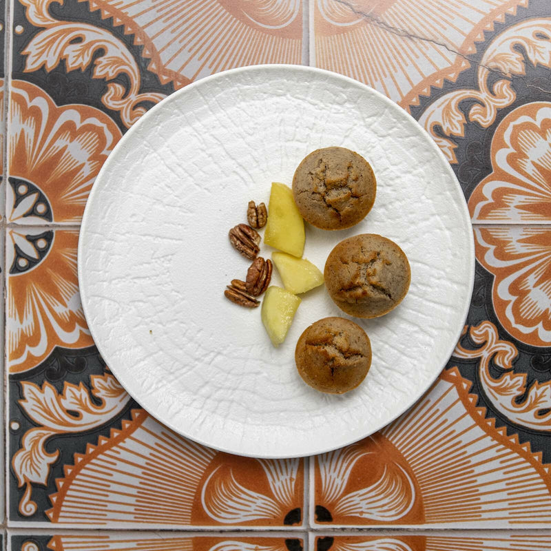 Load image into Gallery viewer, Fine Dine Nordic rimmed shallow plate, 270mm, with a clean white design and subtle rim detail, perfect for serving dishes.
