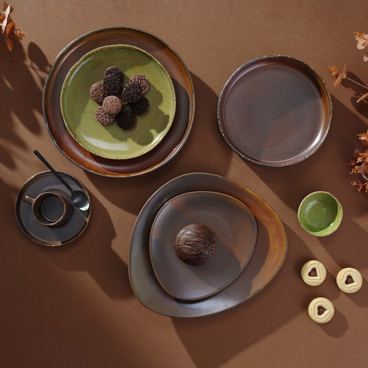 Aurum 140mm saucer by Fine Dine, showcasing a sleek ceramic design with a smooth, glossy finish and subtle decorative details.