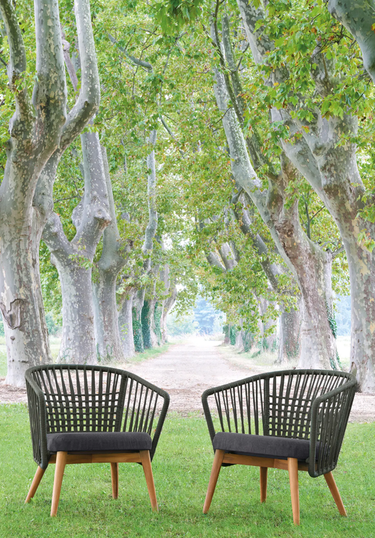 Fermob GORDES outdoor teak armchair with khaki night grey finish, featuring a teak and rope design for comfortable outdoor lounging.