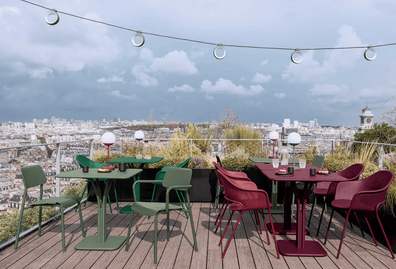 Load image into Gallery viewer, HOOPIK String Lights L1200 cm Outdoor Lighting - Custom Wood DesignsFermob HOOPIK string lights outdoor lighting setup, 1200 cm length, ideal for restaurant or hotel outdoor ambiance.Fermob Lamp24575196027671AcapulcoE &amp; F France Germany
