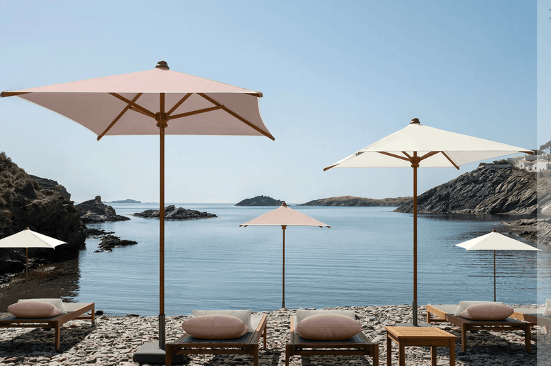 Load image into Gallery viewer, IBIZA Sunlounger Teak Outdoor Sun Bed - Custom Wood DesignsFermob IBIZA teak outdoor sunlounger with a slatted teak frame, ideal for relaxing on the beach or patio.Teak Sunlounger24575194679031
