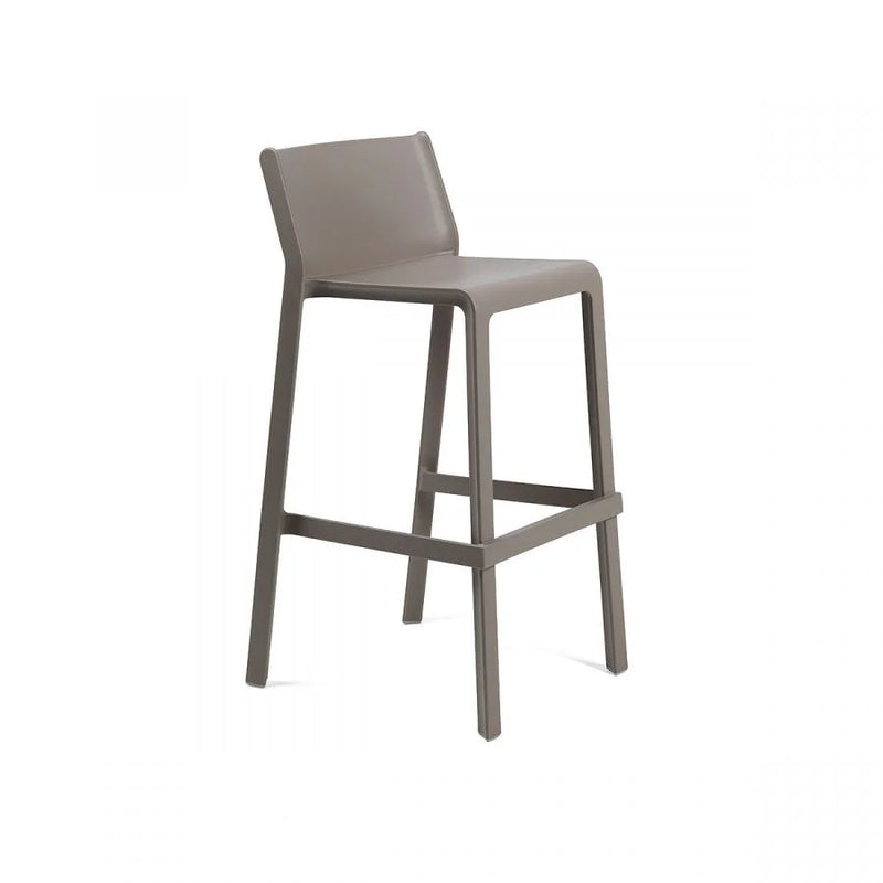 Load image into Gallery viewer, Nardi Trill Stool outdoor bar stool – lifestyle 3
